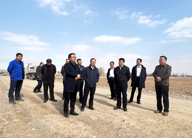 振興種業(yè)在行動,敦煌種業(yè)牽手奧凱種機、大禹節(jié)水現(xiàn)場對接推進千畝智慧種業(yè)示范園區(qū)建設(shè)項目